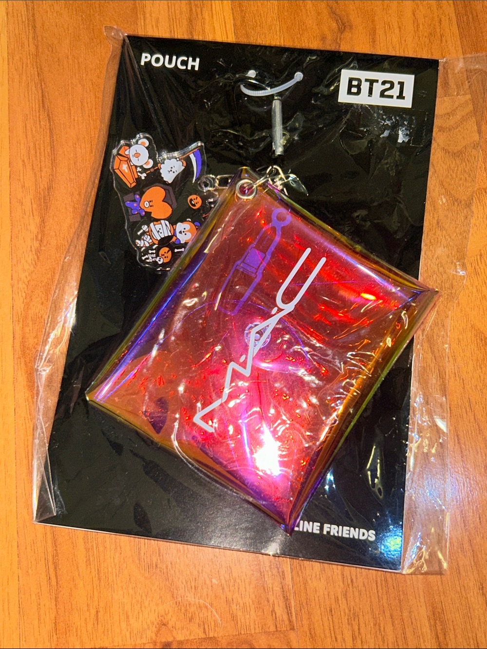 Brand New MAC Cosmetics x BT21 Iridescent Pink Holographic Pouch with Clip